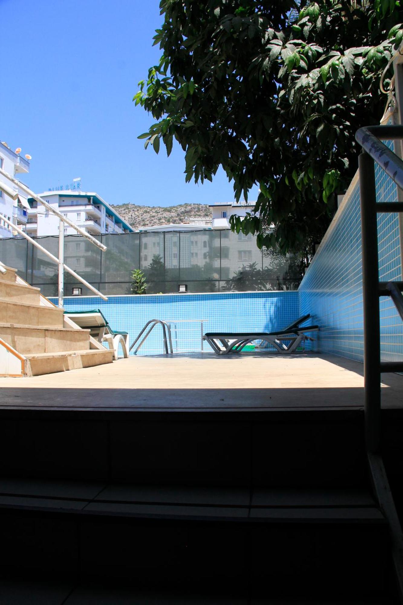 Cleopatra City Hotel Аланя Екстериор снимка